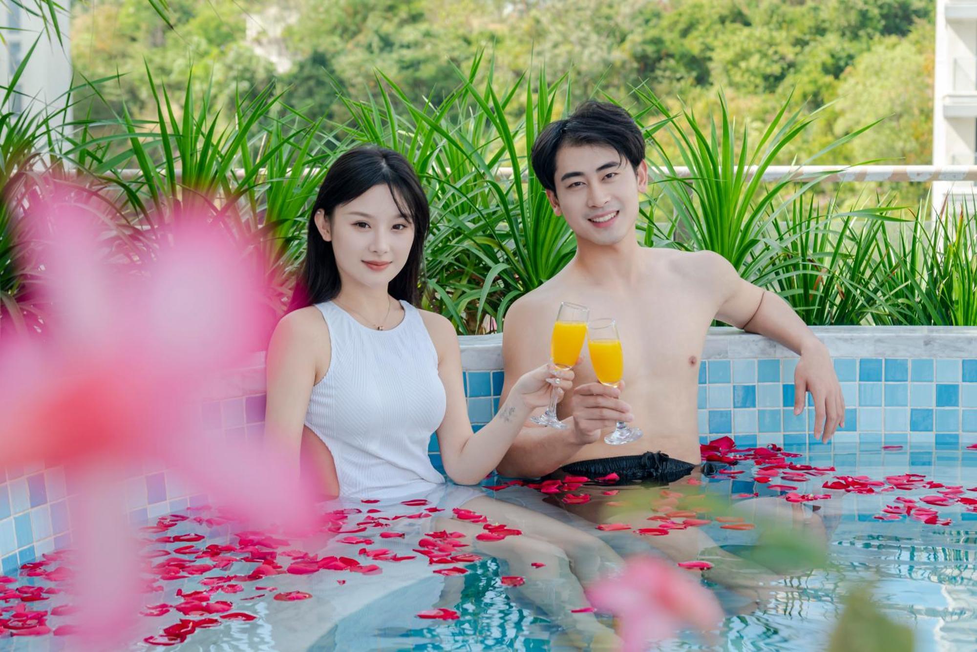 Sanya Junji Seaview Hotel Buitenkant foto
