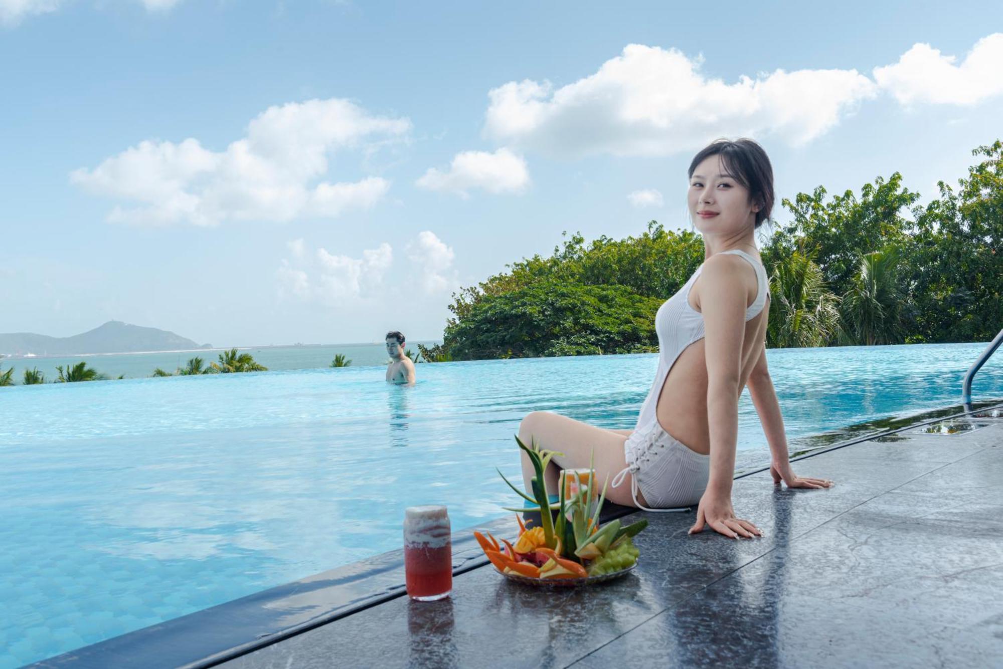 Sanya Junji Seaview Hotel Buitenkant foto